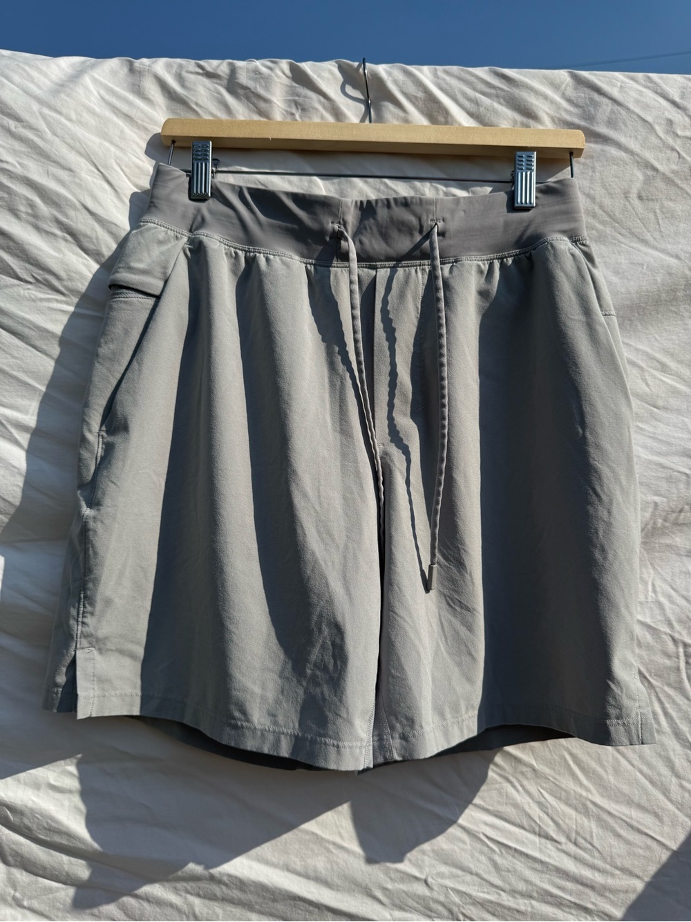 Lululemon T.H.E. Linerless Short 7" - Grey - Medium